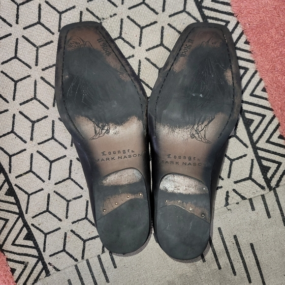 LOUNGE by MARK NASON ENCLAVE LOAFER w CELTIC CROSS LEATHER SZ 9.5 - Picture 13 of 15